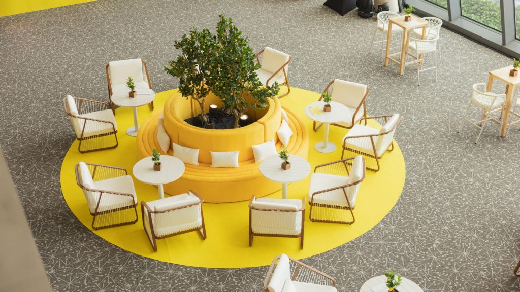 HSBC SVNS Singapore - Sunroom Lounge interior 1