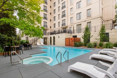 Mantra on Jolimont - Outdoor pool